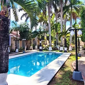 Tulipanes , Cancún Mexique